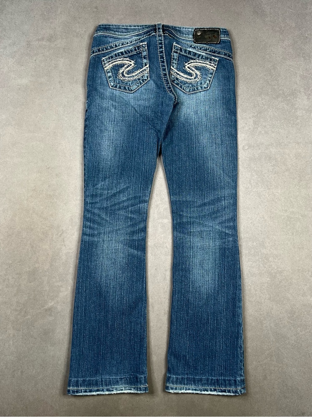 Silver Jeans Dark Blue Flare Wide Leg Jeans Embroidered  Low Rise